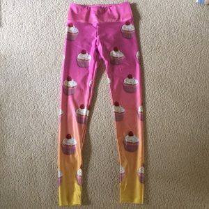 (NWT) Cupcake leggings